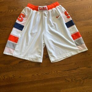 Nike Cise White and Orange Syracuse Shorts Men’s Basketball Size M